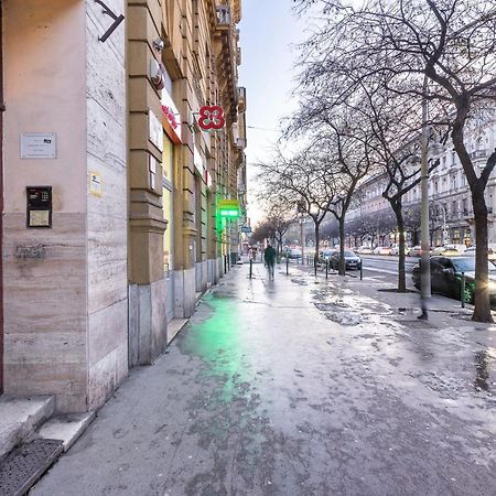 Trendy Grand Boulevard Designer Home Budapest Exterior foto