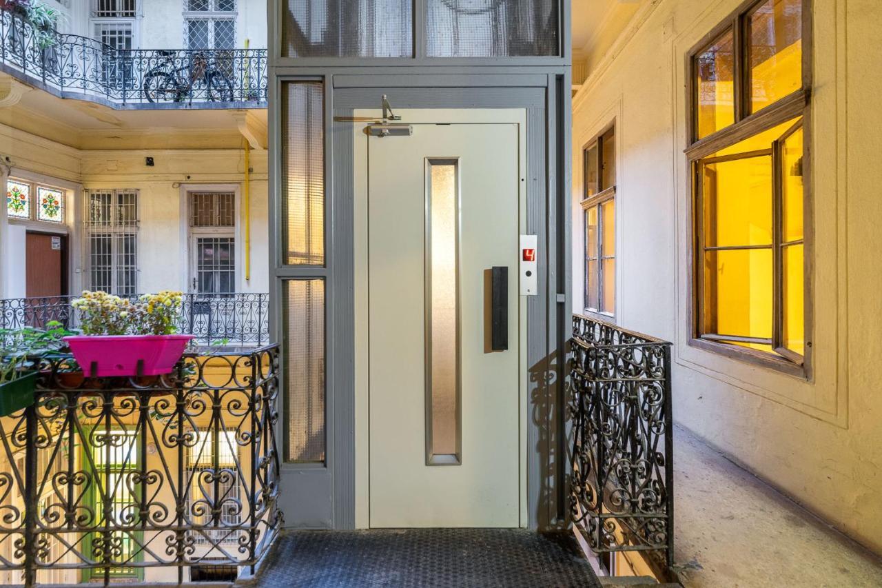 Trendy Grand Boulevard Designer Home Budapest Exterior foto